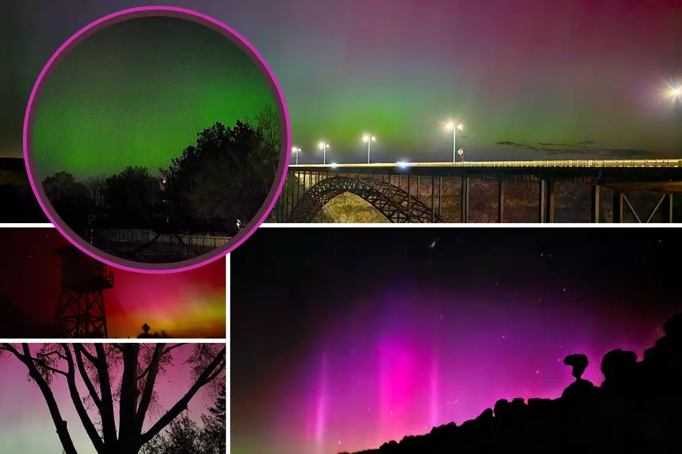 WOW: 10 Amazing Pictures of the Northern Lights in The Magic Valley