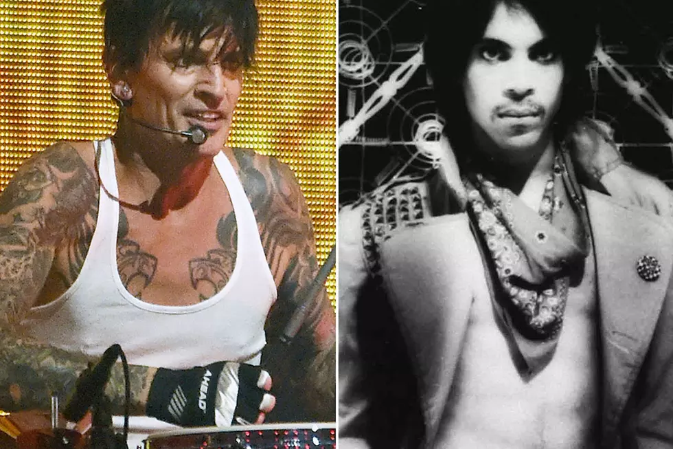 Tommy Lee Recalls His ‘Fanboy’ Experience of Meeting Prince
