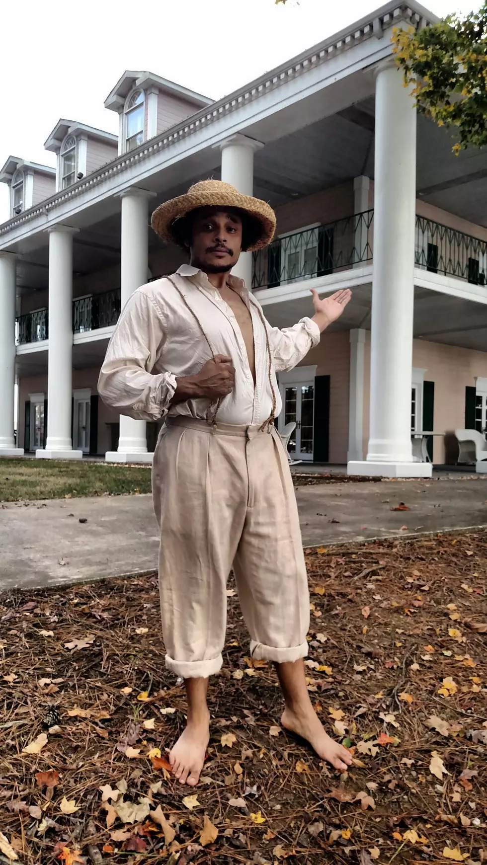 Man Dresses As Slave For Company&#8217;s Alabama Plantation Party