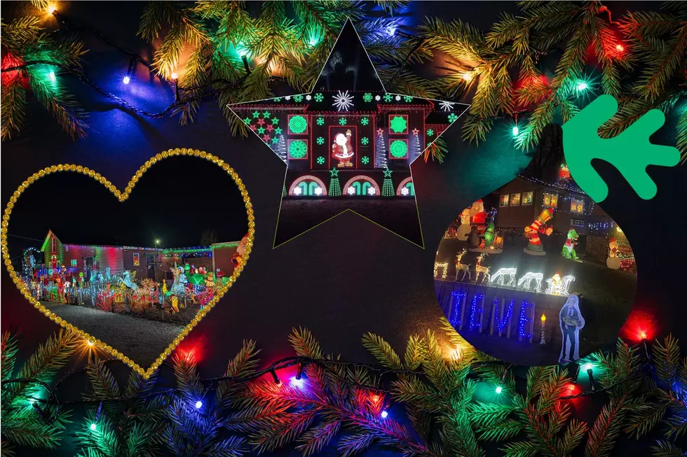 Vote For Your Favorite Holiday Light Display In The Quad Cities