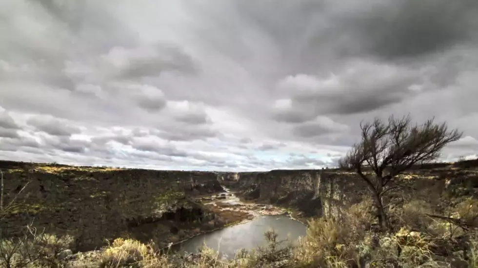 What The Snake River Canyon Looks Like When The Wind Takes Over (WATCH)
