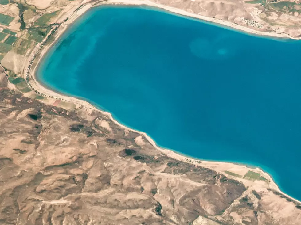 Behold This Jaw-Dropping Pic an Astronaut Took of Bear Lake From Space