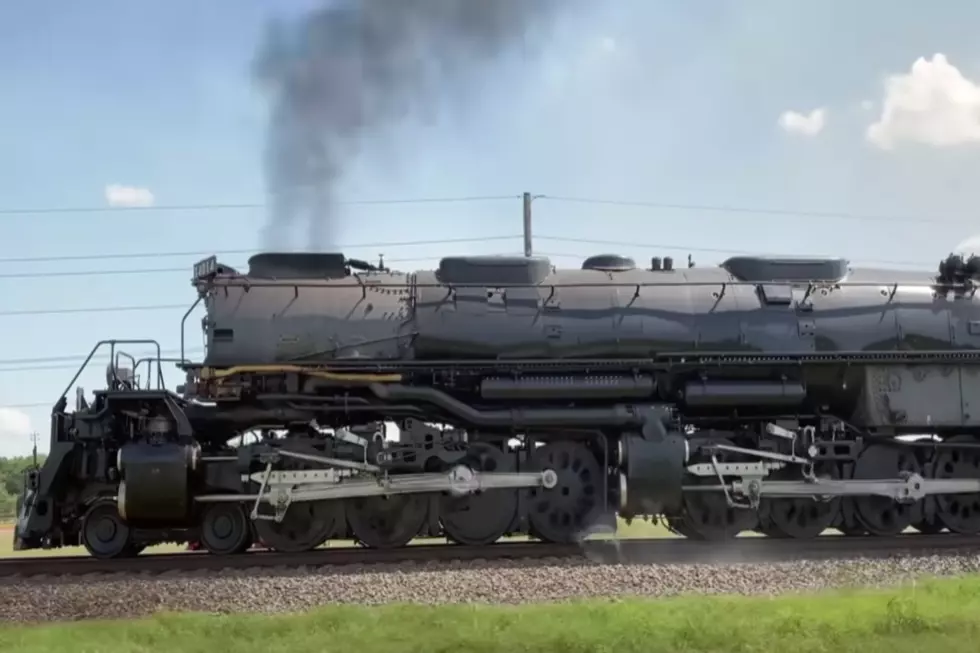 World’s Largest Steam Locomotive Touring; To Pass Near Twin Falls