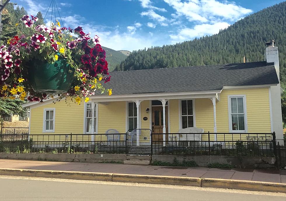 Book a Stay at this Charming 1865 Colorado Cottage