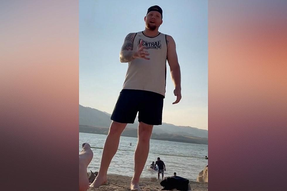 Colorado Man Confronts Bikini-Clad Teens at Beach + Goes Viral