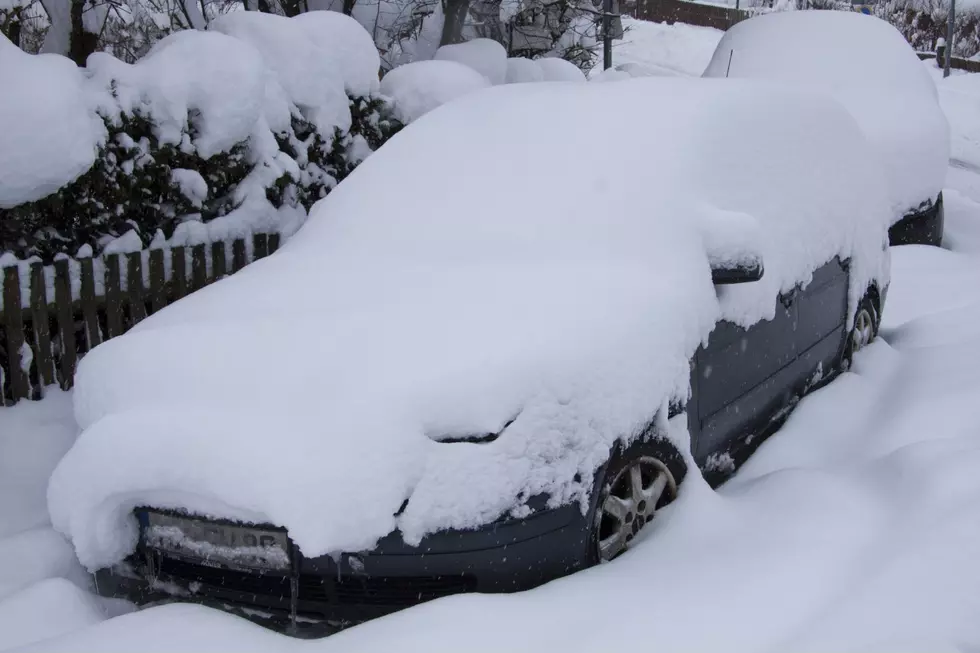 Colorado Police Will Cite You for Driving With Snow on Your Car