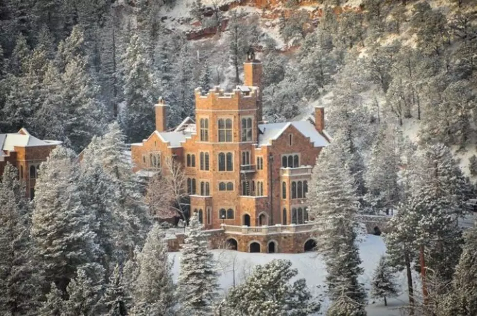 Get a Glimpse Inside of Colorado’s Glamorous Glen Eyrie Castle