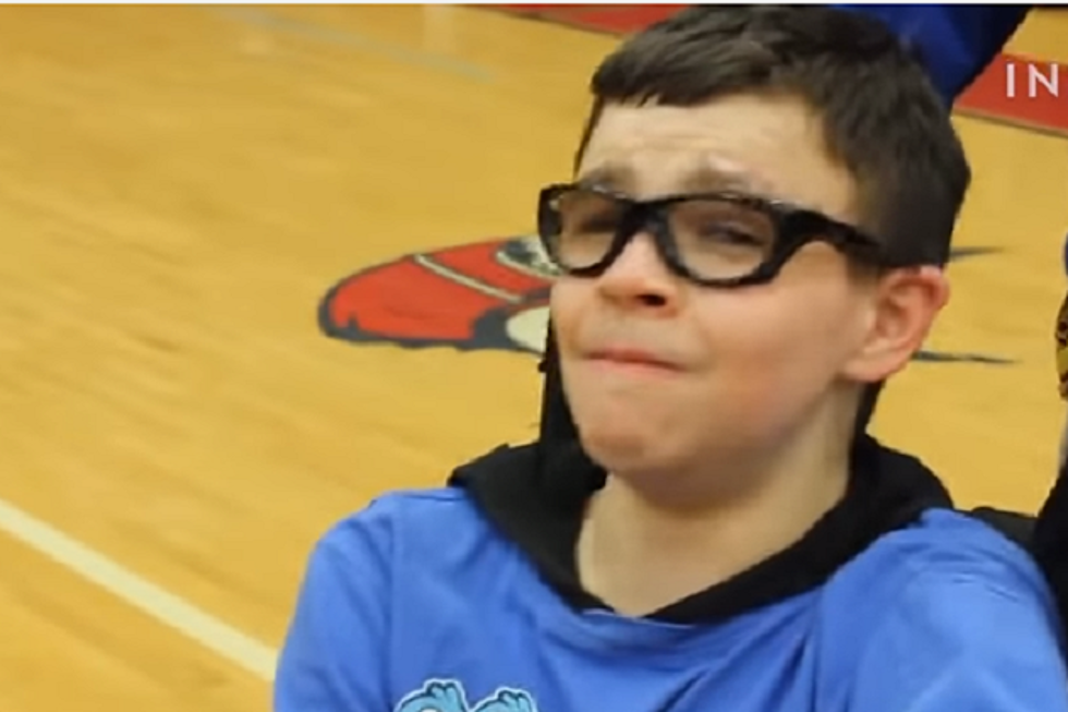 Special Needs Kid Asked To Prom In Front Of School [VIDEO]