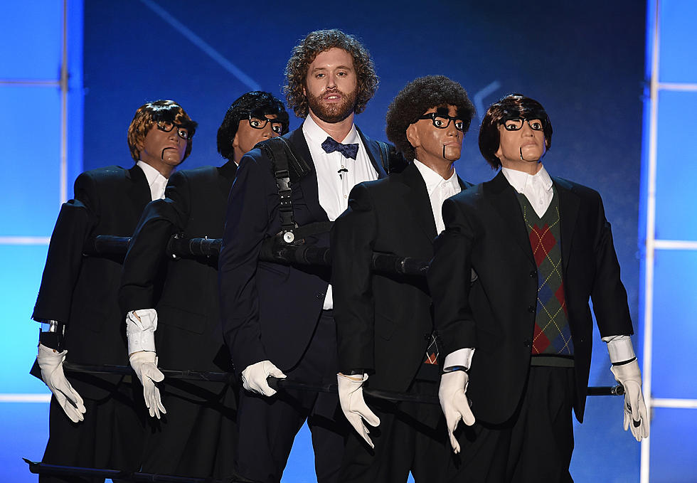 Comedian and Actor T.J. Miller Performing at UW Arts & Science Auditorium [VIDEOS]