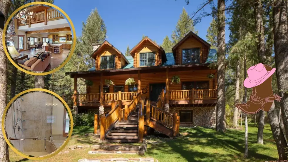 See Inside a Wyoming ‘Cowboy Chic’ Log Cabin with Lots of Bears