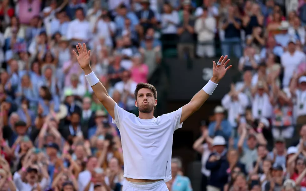 Wimbledon's All-White Clothing Bothers Some, Delights Others