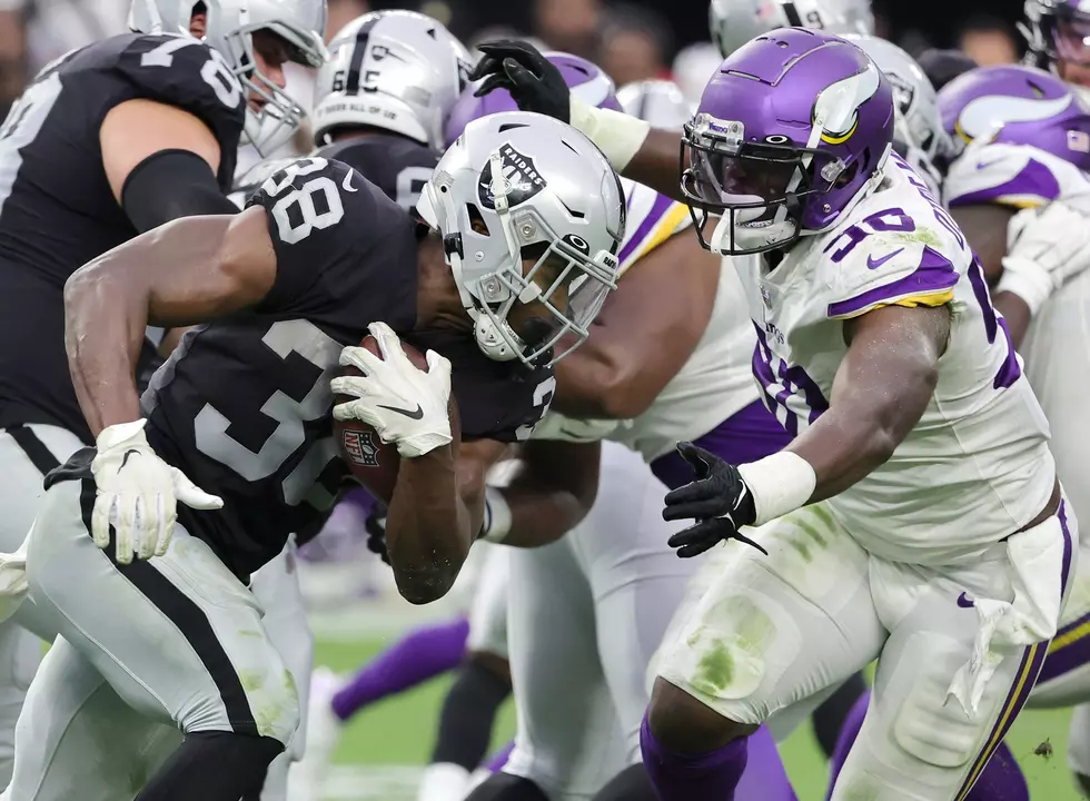 Raiders Move To 2-0 In Preseason With 26-20 Win Over Vikings