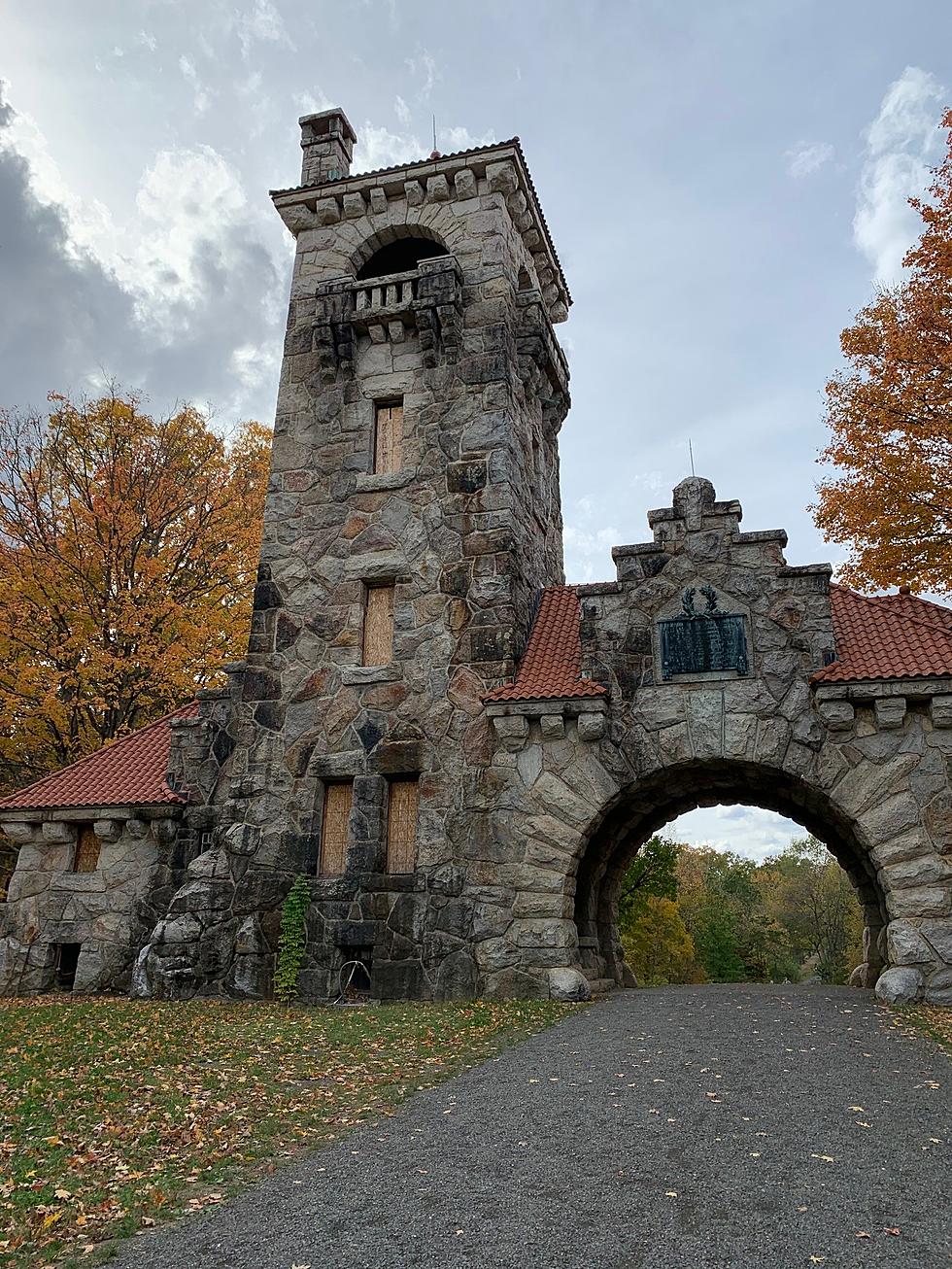 A Abandoned Castle You Can Hike to That’s Near the Hudson Valley?