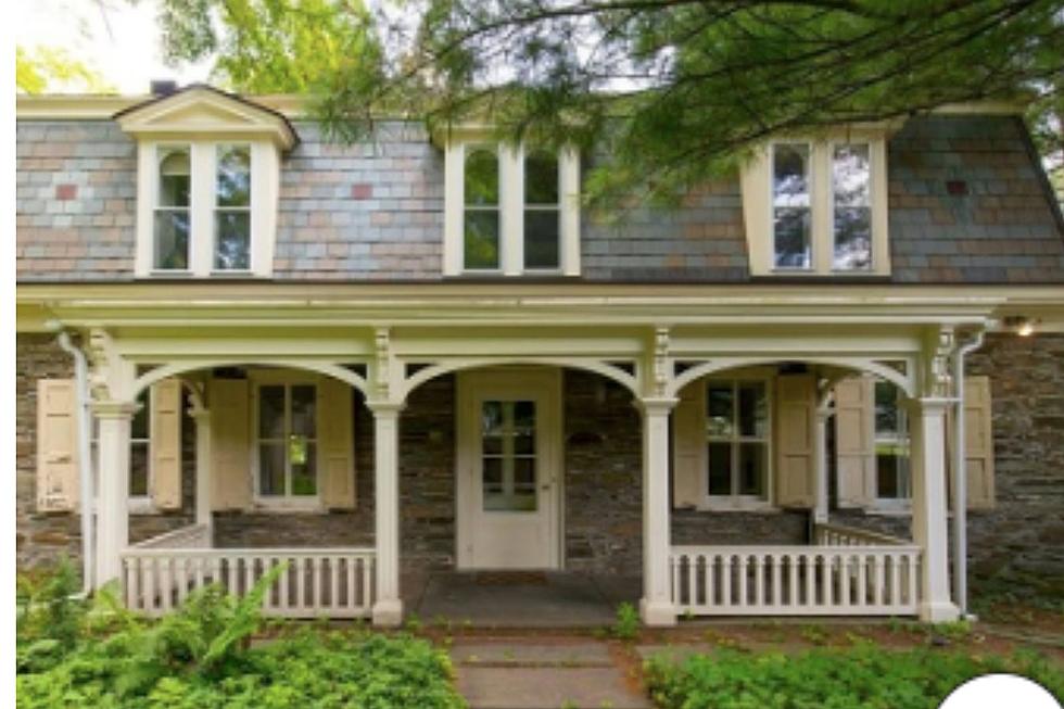 Why is This Small House in Rhinebeck Over a Million Dollars?