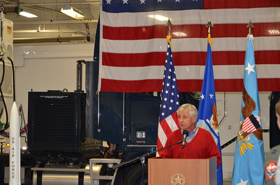 Drug Probe Undercuts Hagel Pep Talk to Nuke Force