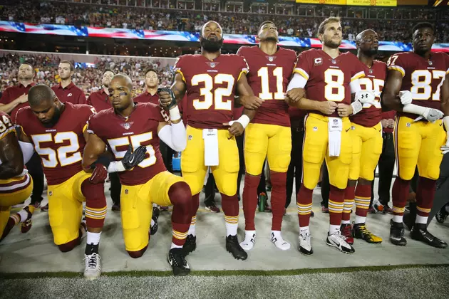 Do Wyoming Residents Support NFL Players Kneeling During Anthem? [POLL]