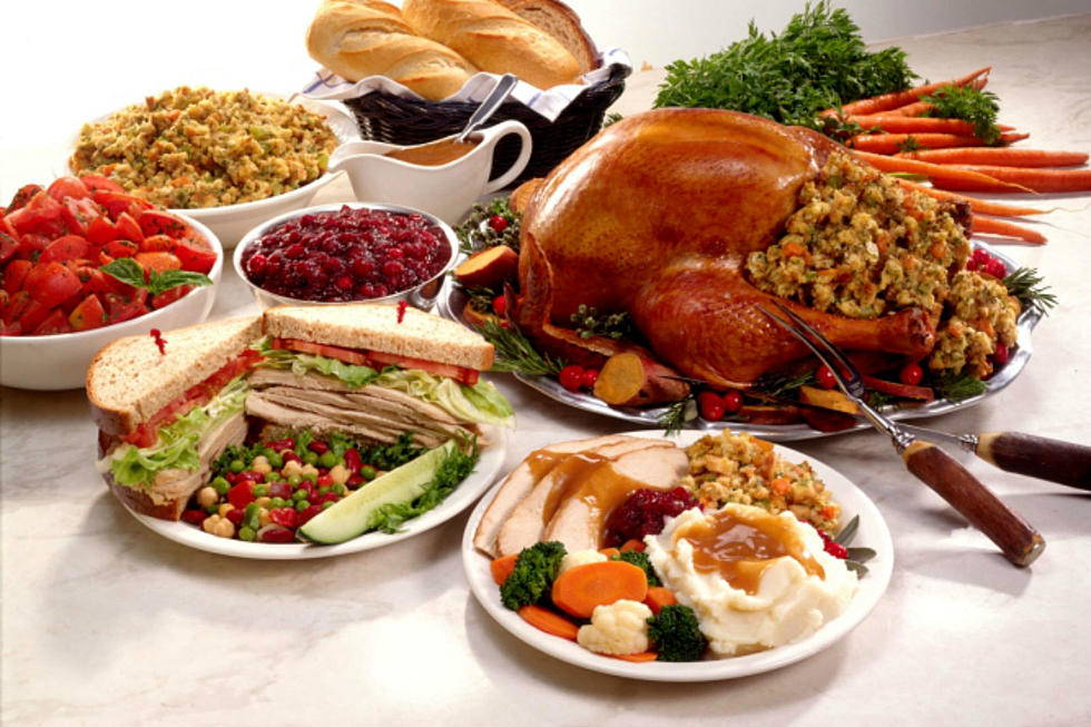 When To Eat Thanksgiving Dinner, Here&#8217;s What Experts Say