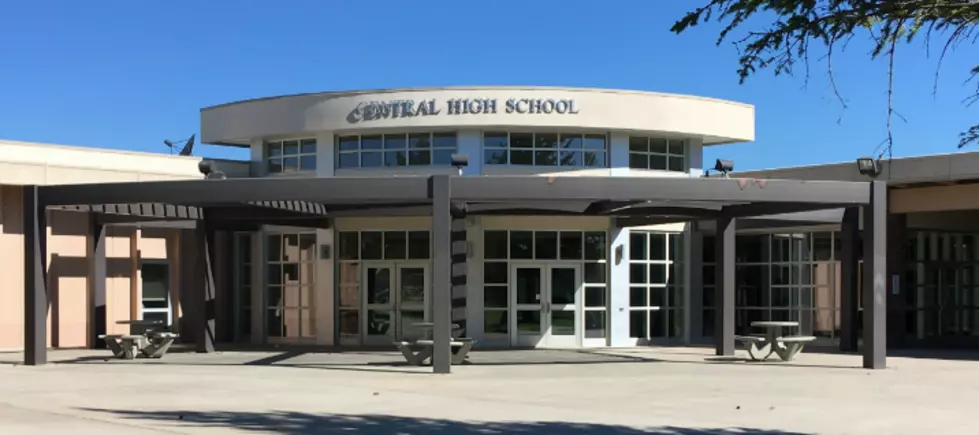 Cheyenne Central High School Hosts Silent Auction