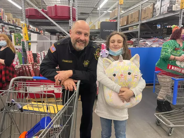 Laramie County Kids Get Chance to &#8216;Shop With a Cop&#8217; for Christmas 