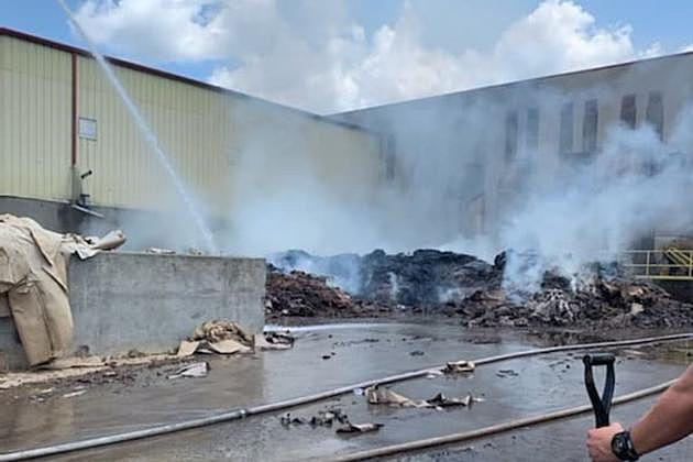Firefighters Combat Blaze at Paper Plant Near Tuscaloosa Airport Monday