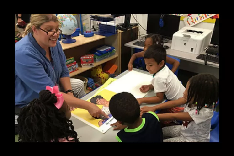 Tuscaloosa Program to Boost Children's Reading Needs Volunteers