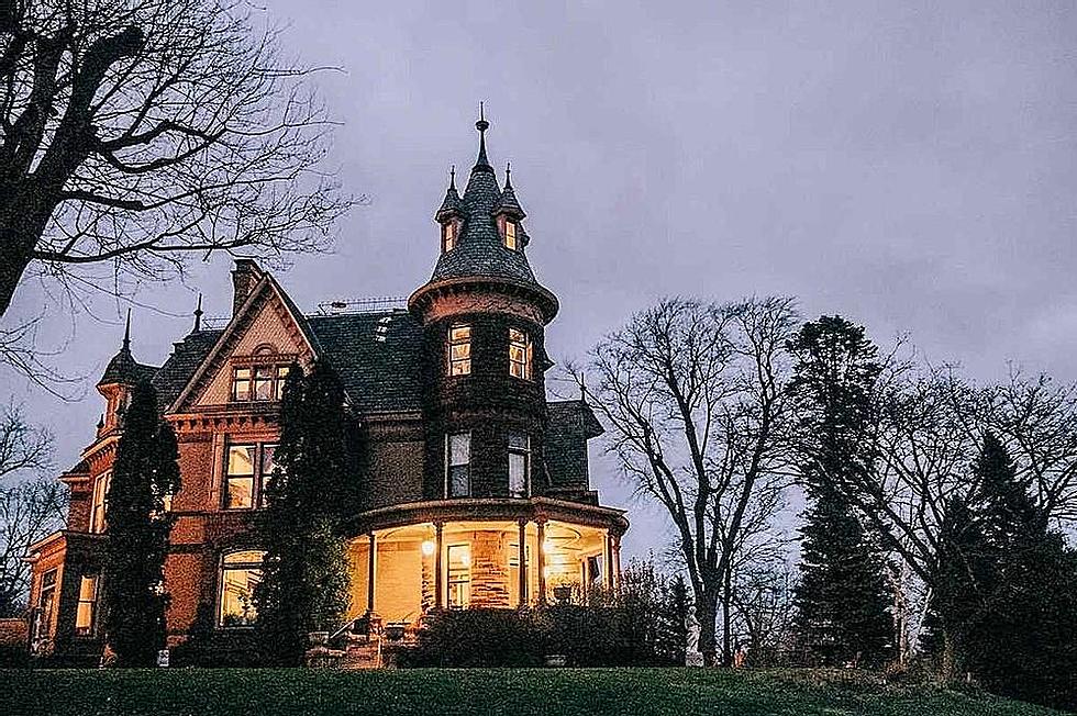 Explore Kalamazoo Michigan’s Reportedly Haunted Henderson Castle