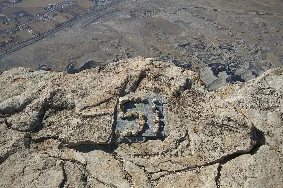 There&#8217;s a Secret, Strange Message Hikers Find atop Mount Garfield in Grand Junction, Colorado