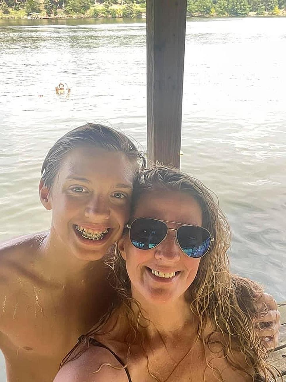 Creepy Image Appears in Selfie from Lake Tuscaloosa in Alabama