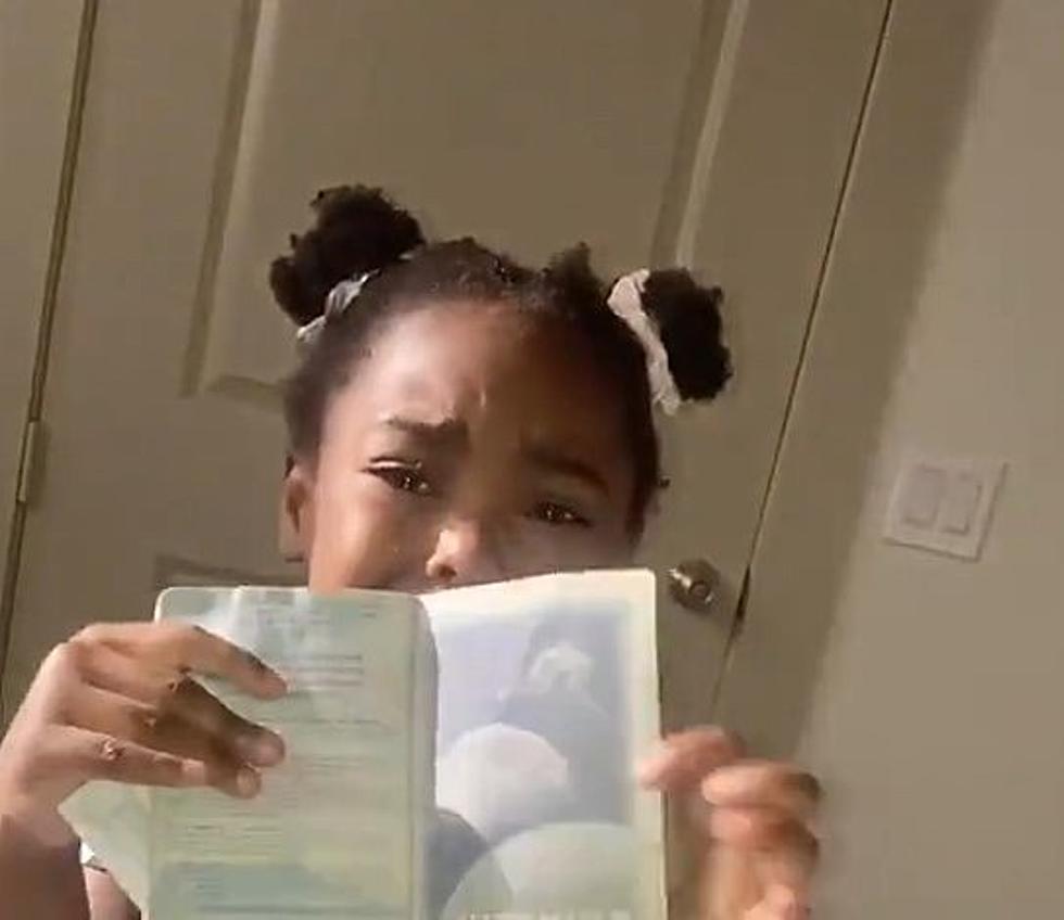 Houston, Texas Girl Thinks Mom is an Alien After She Found Her Passport