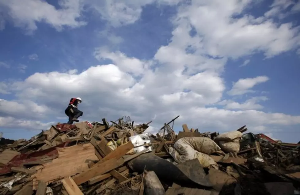 Amazing Video of the Japanese Tsunami [VIDEO]