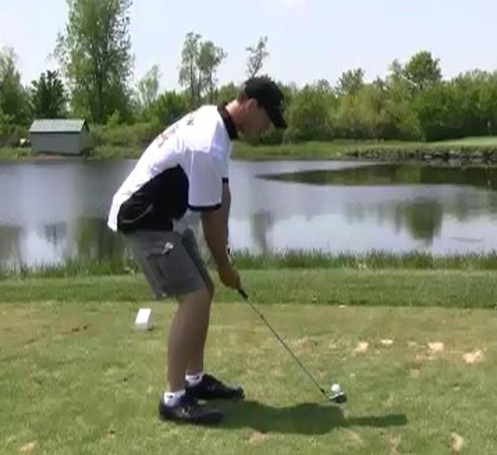 Clay Moden Demonstrates His Golfing Skills [VIDEO]
