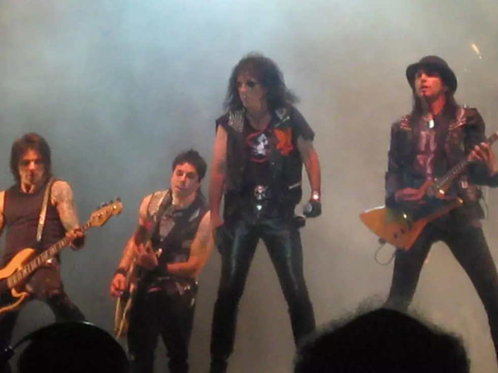 Alice Cooper Rocks Canal Side Concert [PHOTOS]