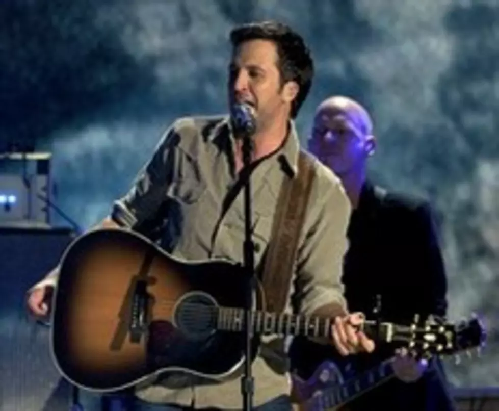 Country Quickie: New Music From Luke Bryan, Tracy Lawrence Facing Charges & More
