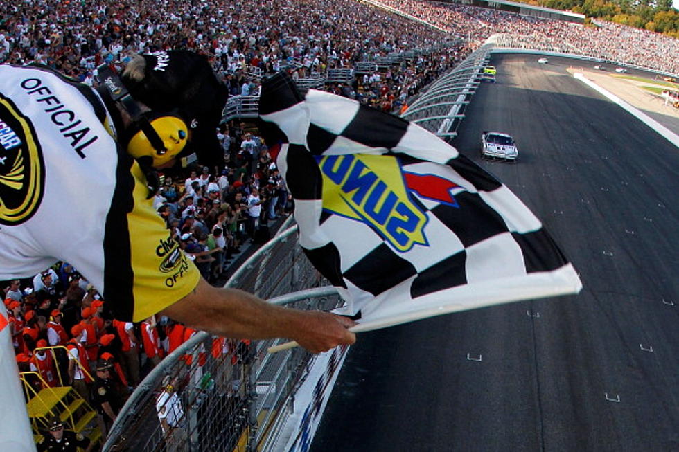 Tony Stewart Wins Again, Takes NASCAR Points Lead [VIDEO]