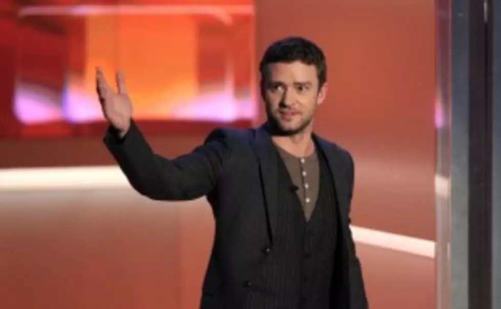 Justin Timberlake Keeps Promise, Attends Marine Ball!
