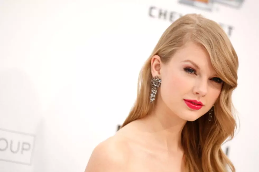 Country Quickie: Taylor Swift is 22, CMT Honors Tonight