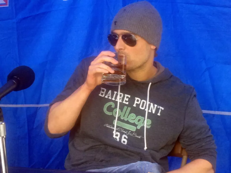 Eric Church Sips Whiskey Backstage at Taste of Country 2012 [PICTURES]
