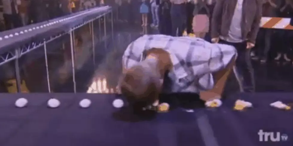 Georgia Tech Freshman Smashes 142 Eggs With His Head, Sets New World Record [VIDEO]