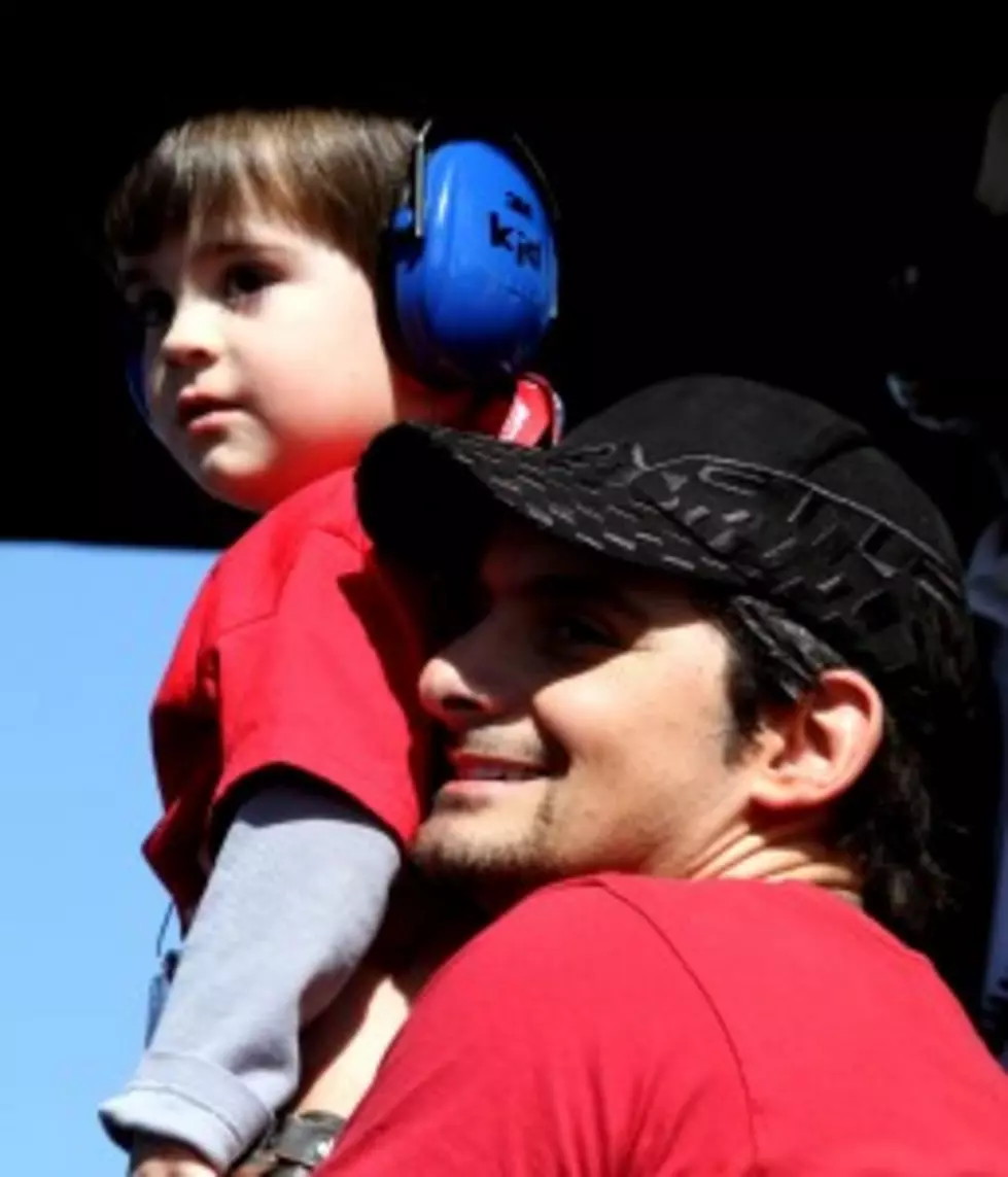 Brad Paisley&#8217;s Son Is A Name Dropper!