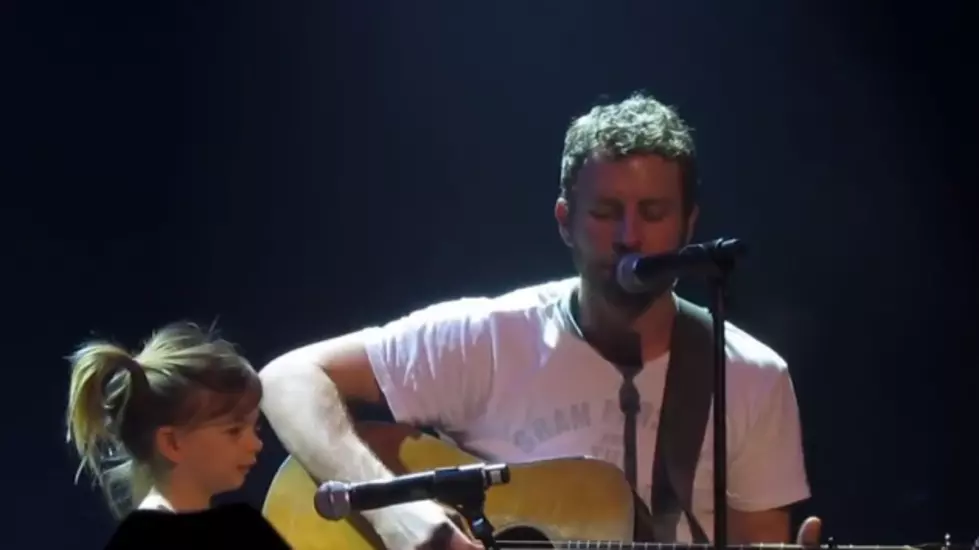 Awww! Watch Dierks Bentley Sing With His Daughter [VIDEO]