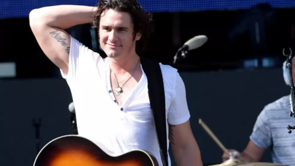 How Joe Nichols Found His Daughter Sleeping While on The Road [PICTURE]