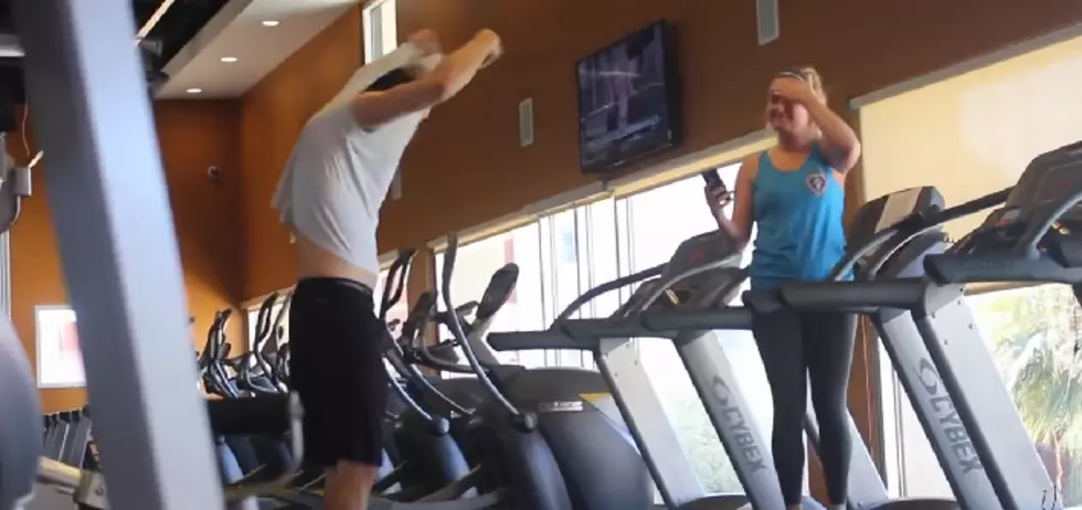 Ever See Someone At The Gym Like This? I Just Cried Laughing [VIDEO]
