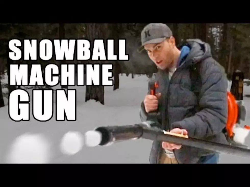 How To Make A Snowball Machine Gun [VIDEO]