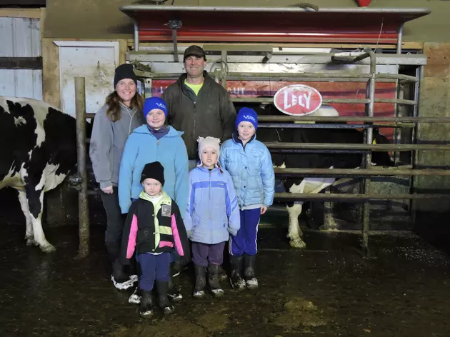 Clay Moden&#8217;s Tour Of Niefergold Dairy in Lawtons, NY [VIDEO]