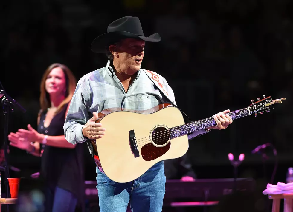 That Time George Strait Mentioned Niagara Falls in Vegas [VIDEO]