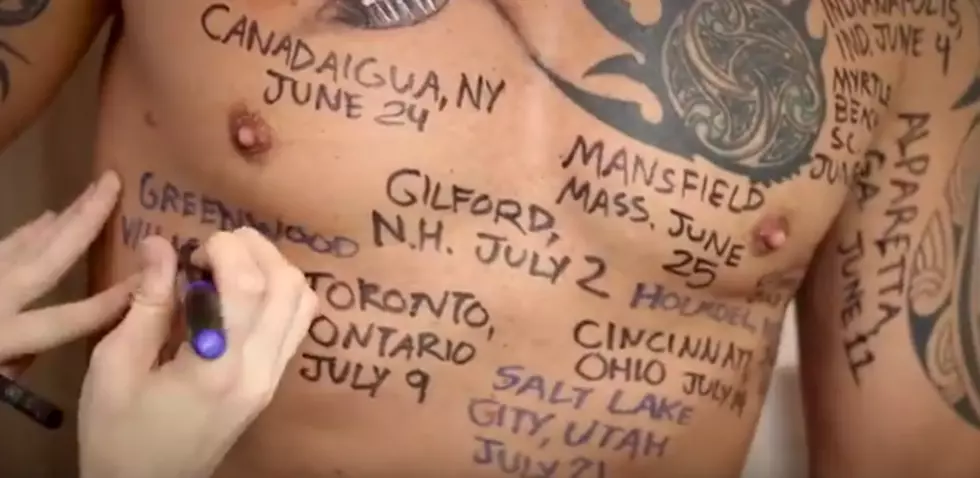 Keith Urban Gets His Tour Dates Written All Over His Torso [VIDEO]