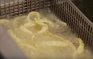The Secrets Behind Onion Rings at Ted&#8217;s Hot Dogs