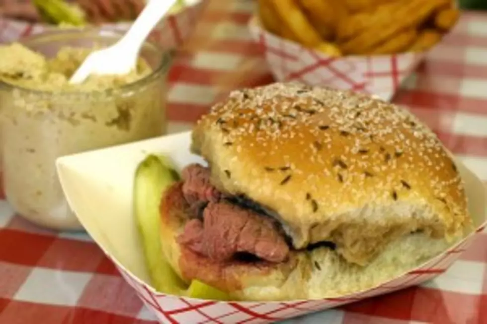 Homesick Western New Yorker Makes Smoked Beef On Weck