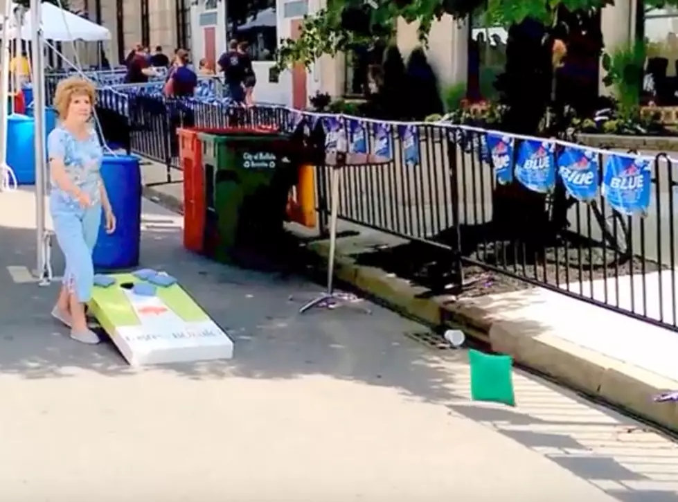 85-Year-Old Woman Puts on Corn Hole Clinic at Taste Of Buffalo [VIDEO]