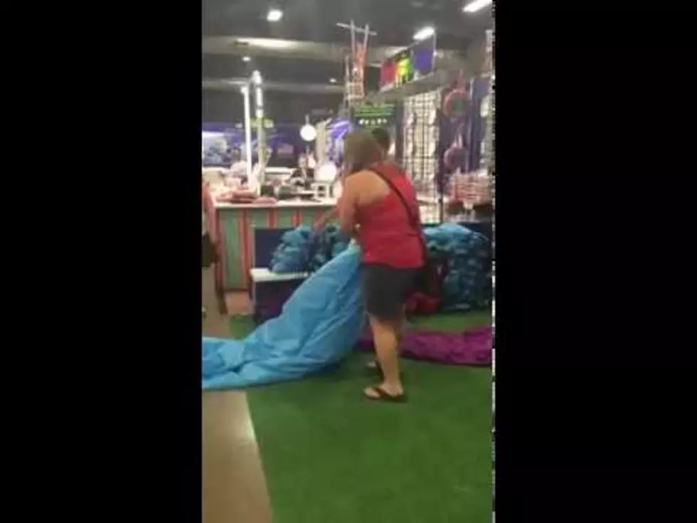 Liz Attempts the Air Hammock at The Erie County Fair [VIDEO]